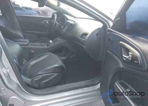 2015 Chrysler 200 S из США, поврежденный, VIN 1C3CCCBB1FN573283